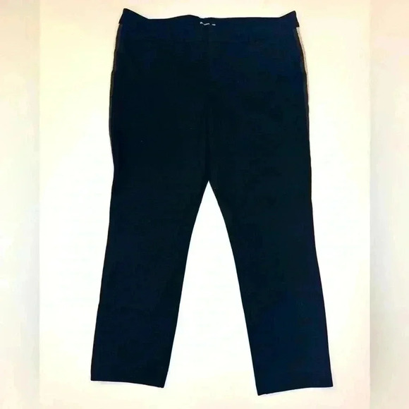 Old Navy Womens Pixie Ankle Pants Size 14 - Picture 1 of 9